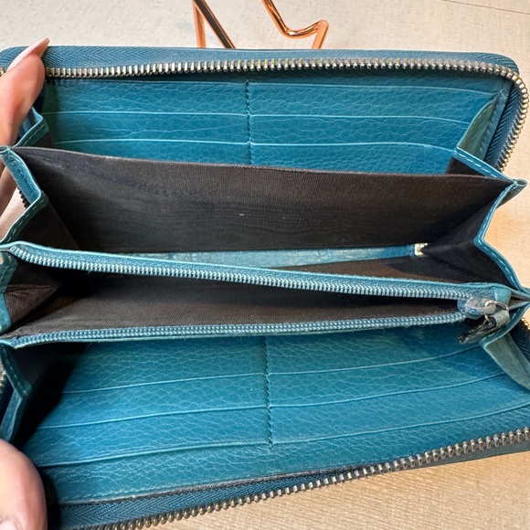 Gucci Teal Leather Zip Around Long Wallet Bamboo Tassel Detail - Picture 10 of 13